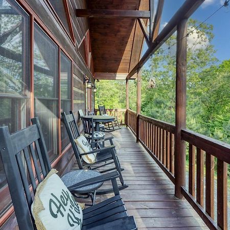 Trout N' About Your Blue Ridge Mountains Retreat, Hot Tub + Game Room! Ellijay Bagian luar foto