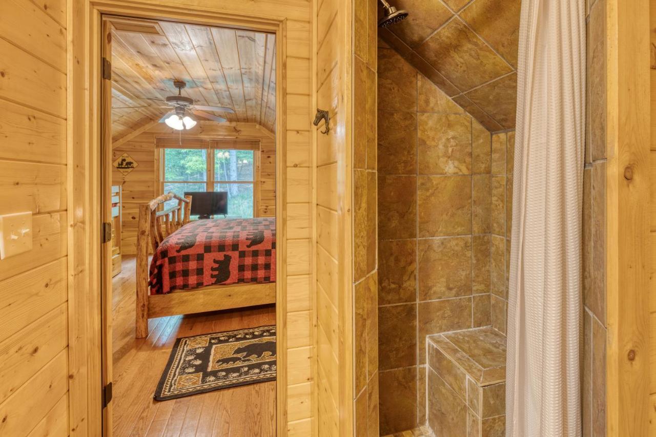 Trout N' About Your Blue Ridge Mountains Retreat, Hot Tub + Game Room! Ellijay Bagian luar foto