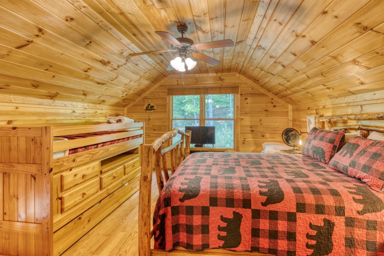 Trout N' About Your Blue Ridge Mountains Retreat, Hot Tub + Game Room! Ellijay Bagian luar foto